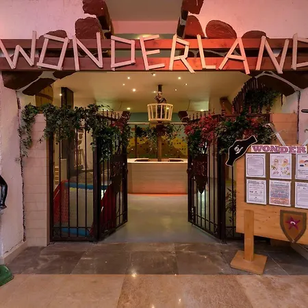 Отель Oleander 5*